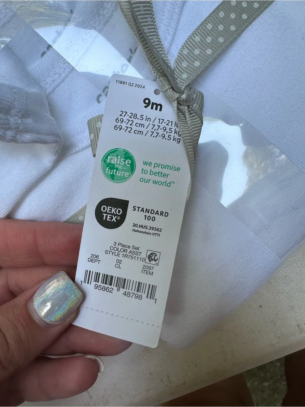 NWT Carter's White 9M Onesies Set